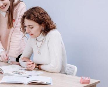 Nauka i pasje w duecie: przepis na lekki plan dnia ucznia