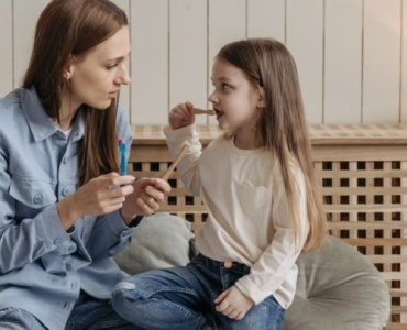 Codzienność, która dodaje skrzydeł: nawyki budujące pewność siebie u dzieci